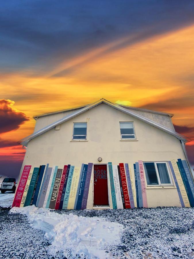 The Bookstore Family Apartment Hellissandur Zewnętrze zdjęcie